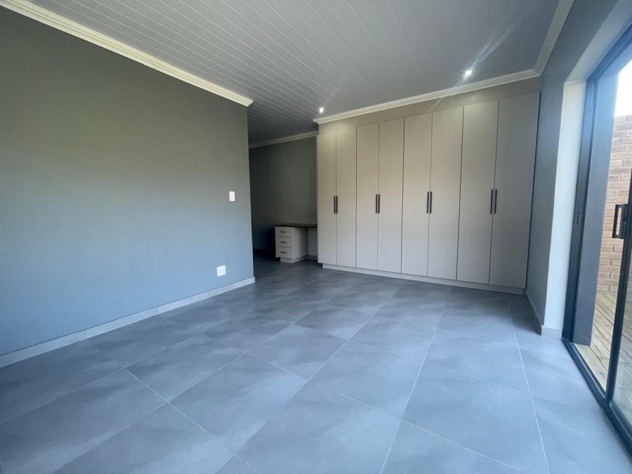 3 Bedroom Property for Sale in Island View Western Cape